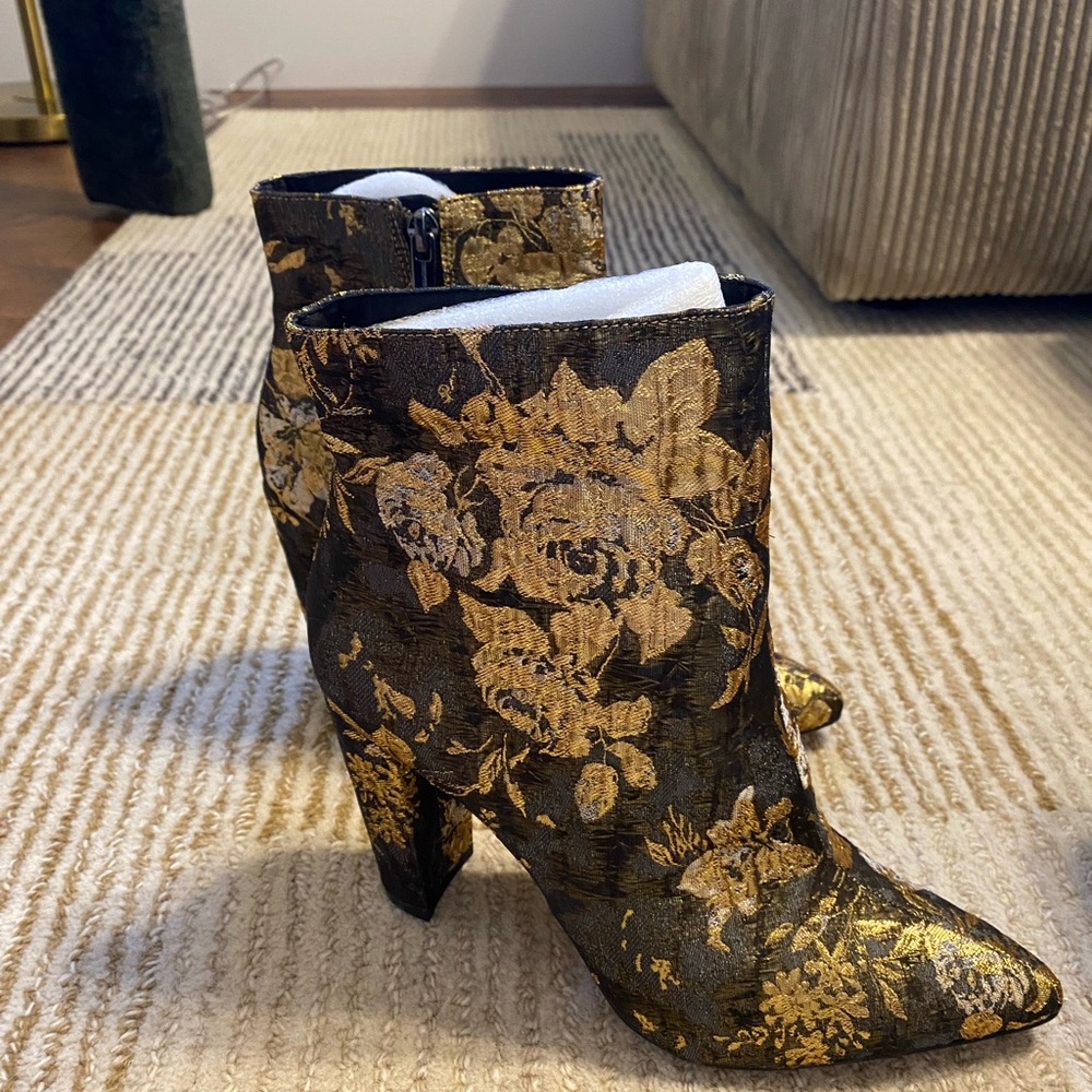 Jessica Simpson Gold and Black Floral Heeled Boots